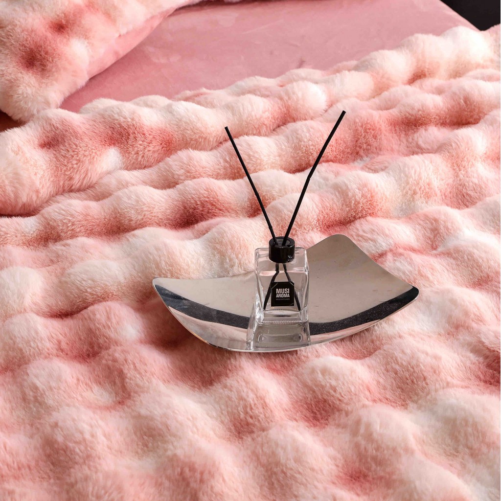 Lenjerie de pat, DeLuxe, cocolino tip blăniță iepure, 2 persoane, 6 piese, roz pudrat marmorat, CC6008