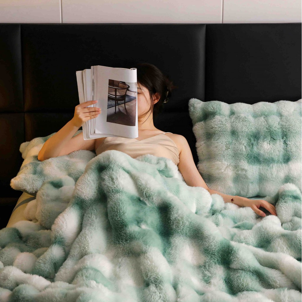 Lenjerie de pat, DeLuxe, cocolino tip blăniță iepure, 2 persoane, 6 piese, verde marmorat, CC6010