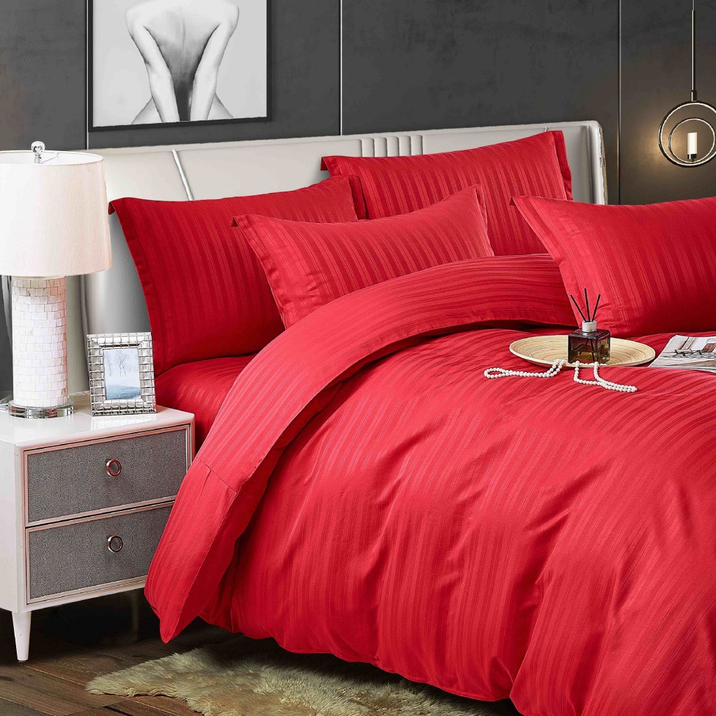 Lenjerie de pat, 2 persoane, damasc, 6 piese, linii late și înguste, rosu , LDA409