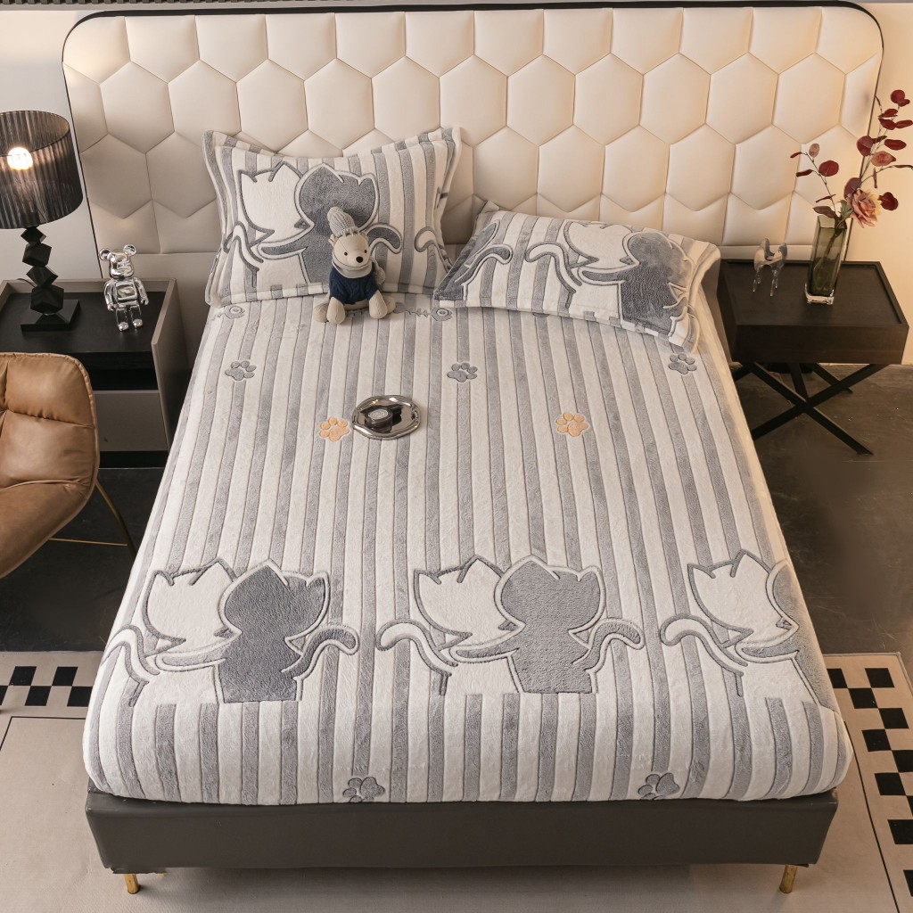 Husă de pat, 2 persoane, cocolino, 3 piese, cu elastic, 180x200cm, gri și alb, cu pisicuțe, HPC149