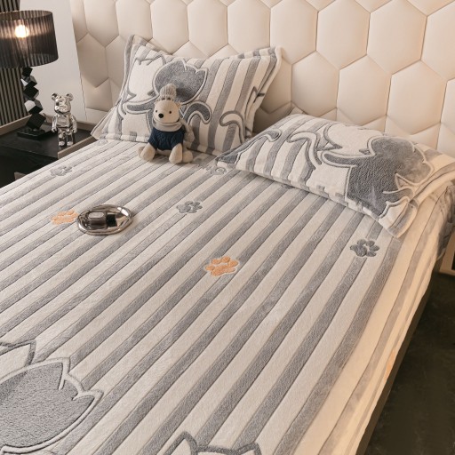 Husă de pat, 2 persoane, cocolino, 3 piese, cu elastic, 180x200cm, gri și alb, cu pisicuțe, HPC149