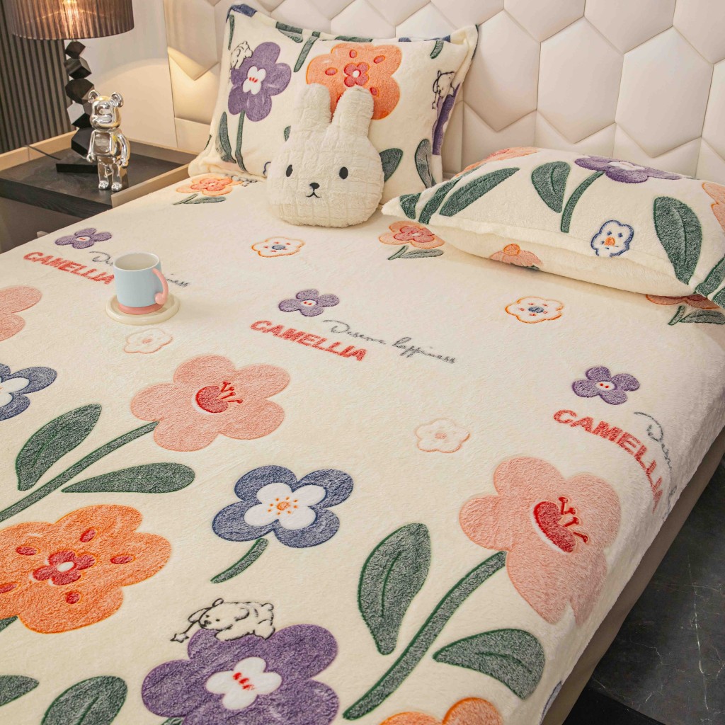 Husă de pat, 2 persoane, cocolino, 3 piese, cu elastic, 180x200cm, crem , cu flori, HPC165