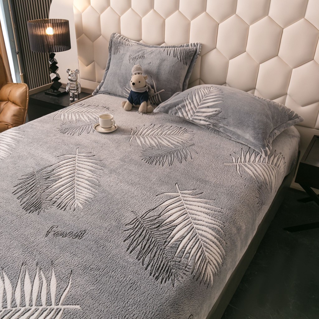 Husă de pat, 2 persoane, cocolino, 3 piese, cu elastic, 180x200cm, gri , cu frunze albe, HPC59