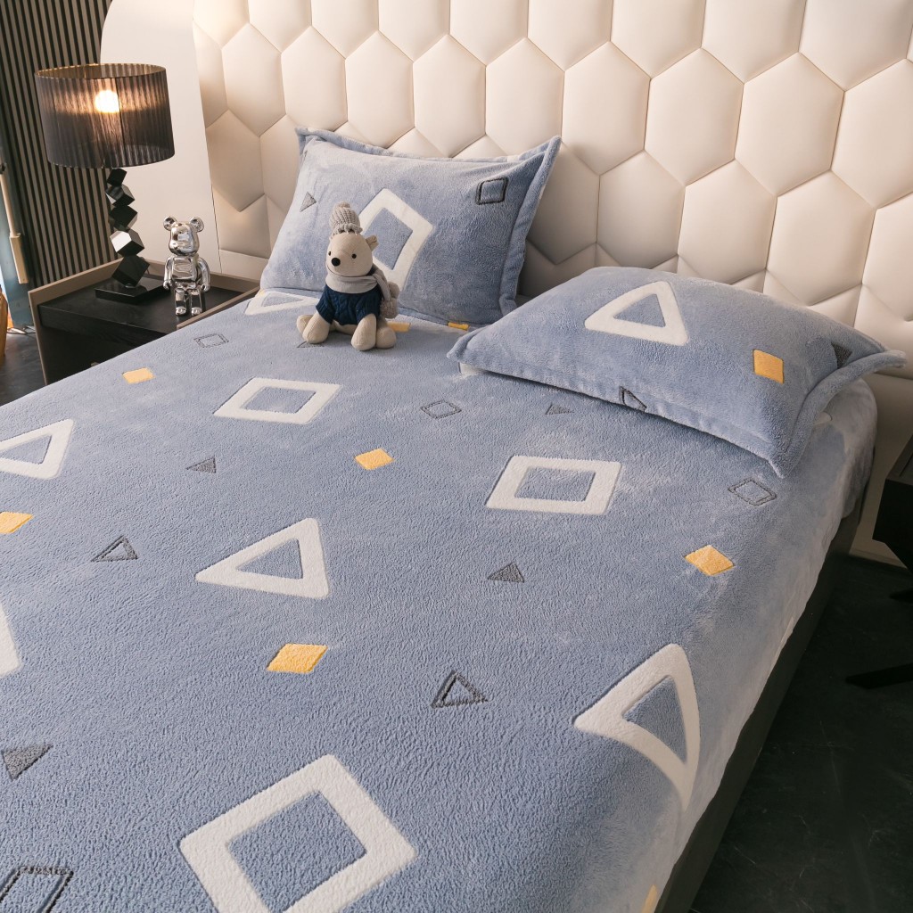 Husă de pat, 2 persoane, cocolino, 3 piese, cu elastic, 180x200cm, gri , cu forme geometrice, HPC79