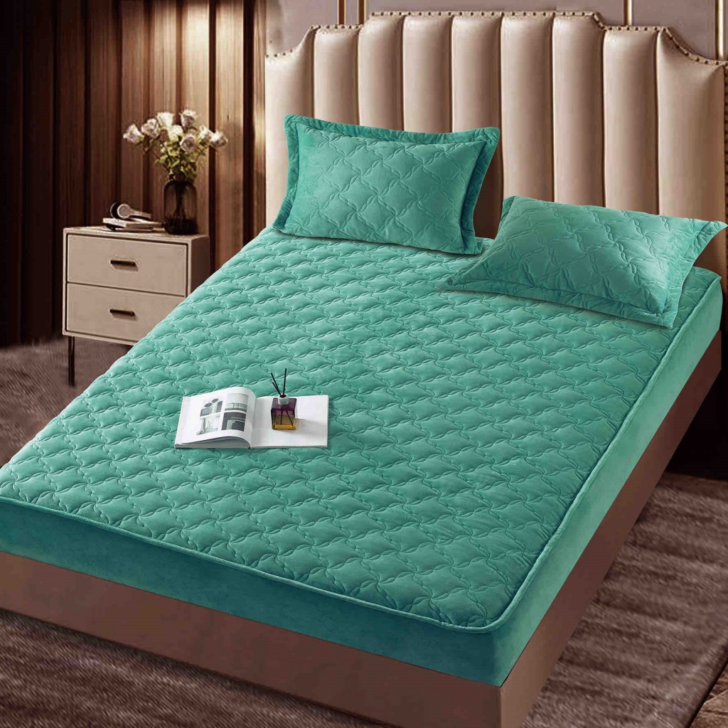 Husă de pat, Topper, 2 persoane, catifea, 140x200cm, 3 piese, cu elastic, verde deschis, HPT410