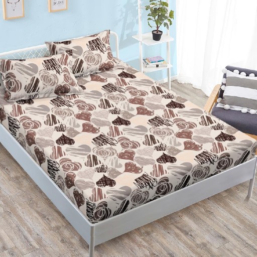 Husa de pat, 2 persoane, finet, 3 piese, cu elastic, crem , cu inimioare maro, HPF267