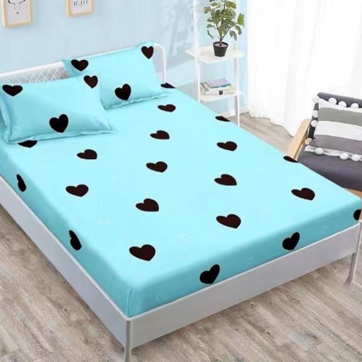 Husă de pat, finet, 180x200cm, 2 persoane, 3 piese, cu elastic, albastru , cu inimi negre, HPF326