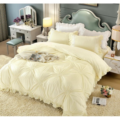 Lenjerie de pat, catifea, 2 persoane, 4 piese, UniDeluxe cu pliuri inimă, 180x200cm, crem deschis, LFC902