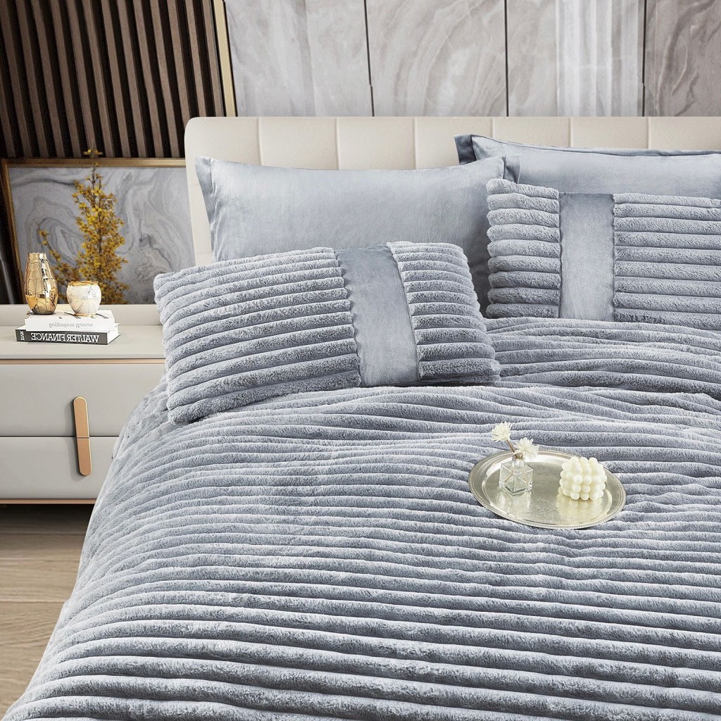 Set Pilotă & Lenjerie de pat, cocolino tip blăniță iepure , 2 persoane, 6 piese, cu elastic, gri deschis, PIL6003