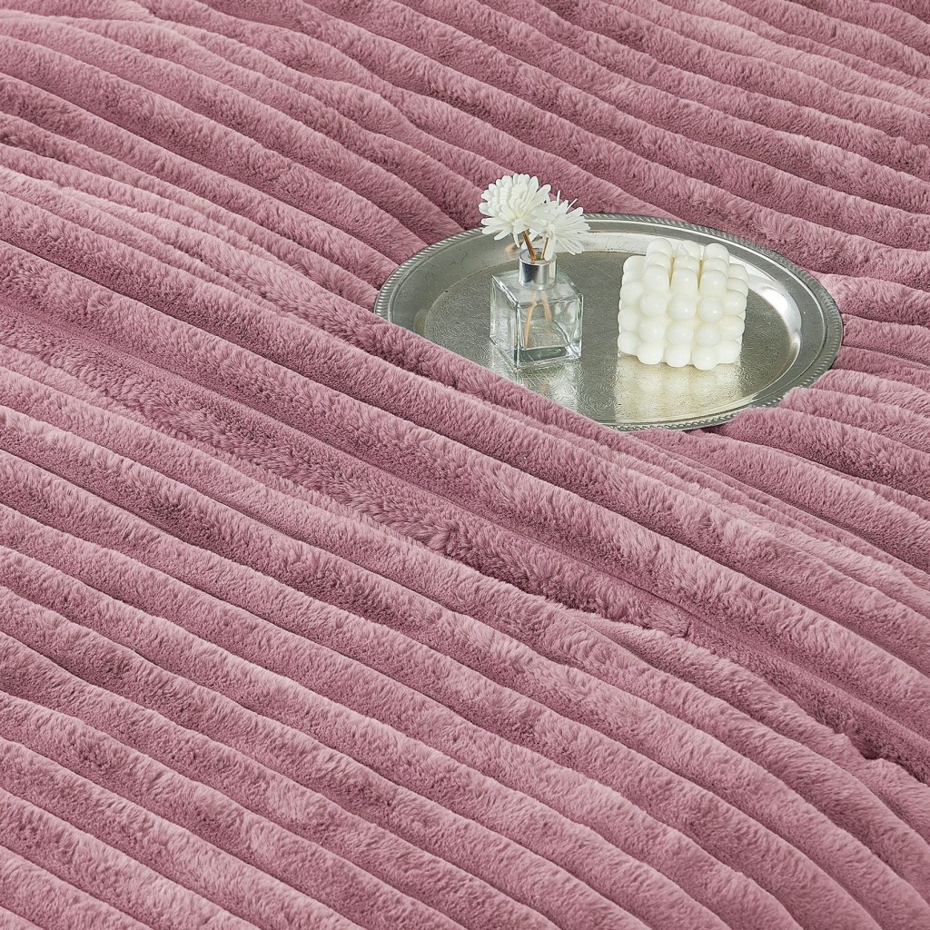 Set Pilotă & Lenjerie de pat, cocolino tip blăniță iepure , 2 persoane, 6 piese, cu elastic, mov deschis, PIL6005