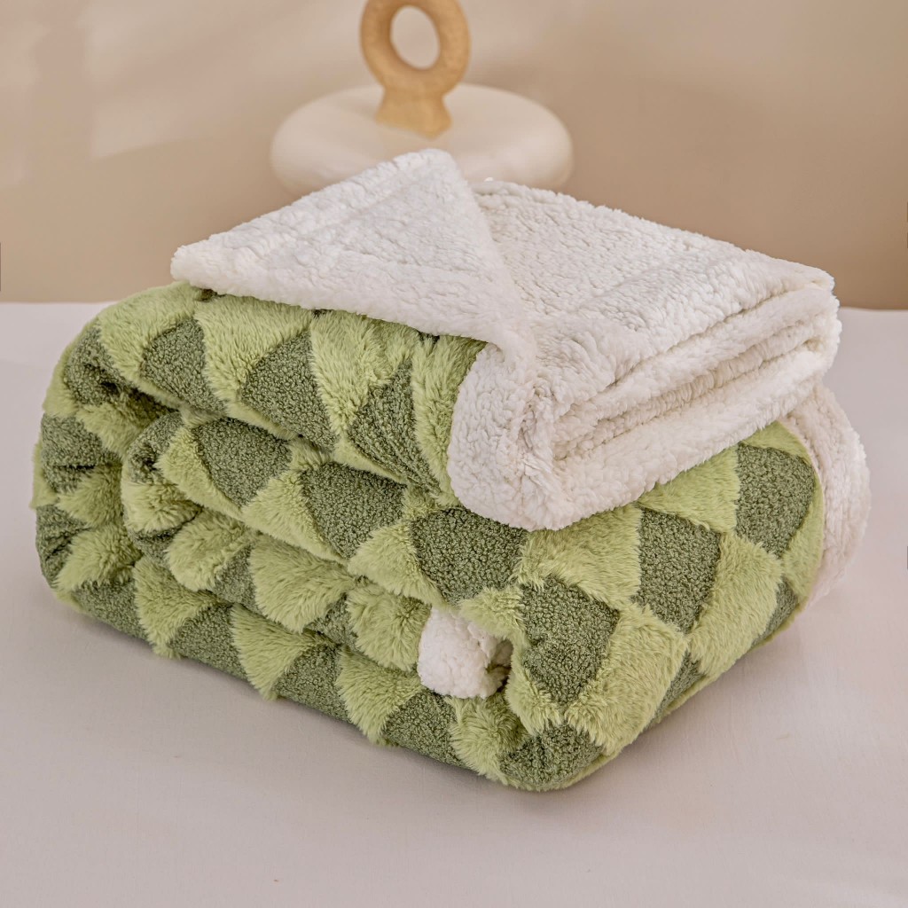 Pătură Cocolino, 200x230cm, Blăniță de Iepure și Catifea Teddy, verde deschis, PCT506