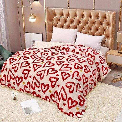 Pătură Cocolino, cu blăniță, 200x230cm, crem , cu inimi roșii, PCB65