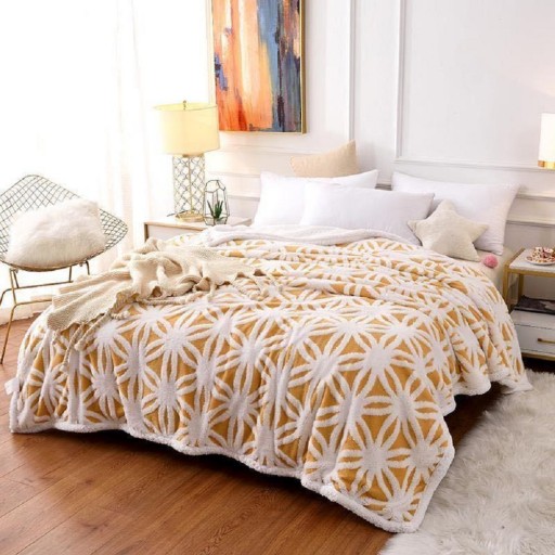 Pătură Cocolino Snowflake, tricotaj, cu blăniță, 200x230cm, galben si alb, PCT108