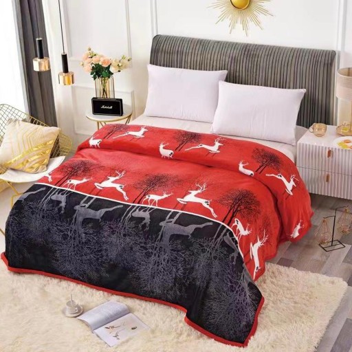 Pătură Cocolino , 2 persoane, 200x230cm, roșu și negru, imprimeu cerbi albi, PC909